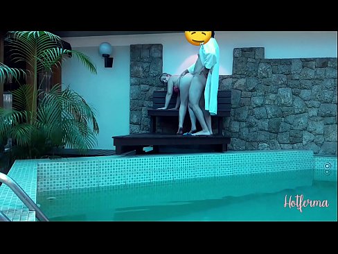❤️ Bos menjemput pembantu rumah ke kolam, tetapi tidak dapat menahan panas ❌ Lucah pada ms.qizpornolar.ru ❤